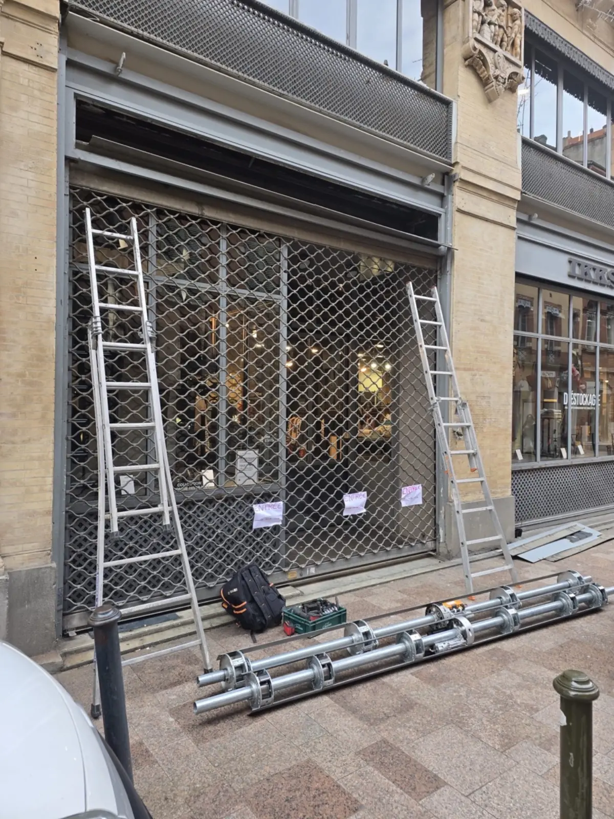 Fabrication rideau anti-effraction Notre-Dame-du-Thil